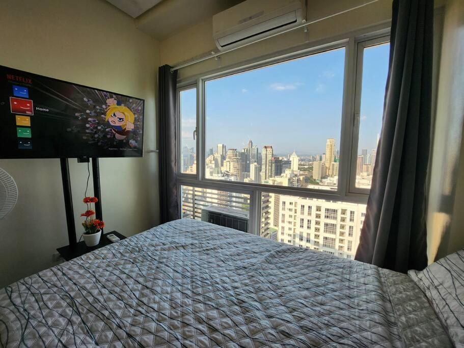 Makati Penthouse With Stunning City Skyline View Manila Luaran gambar