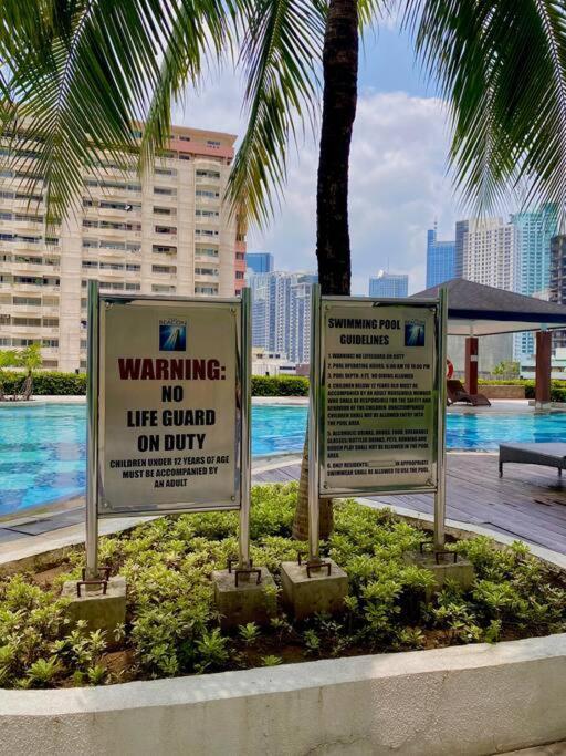 Makati Penthouse With Stunning City Skyline View Manila Luaran gambar